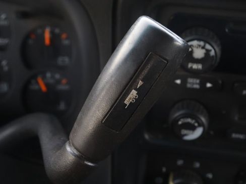 Used 2003 GMC Sierra 3500 SLE image 26