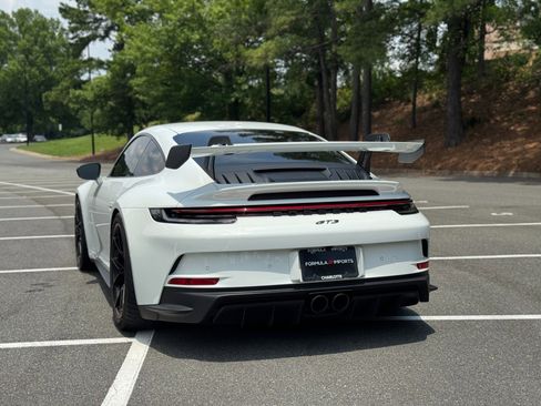 Used 2022 Porsche 911 GT3 RWD image 9