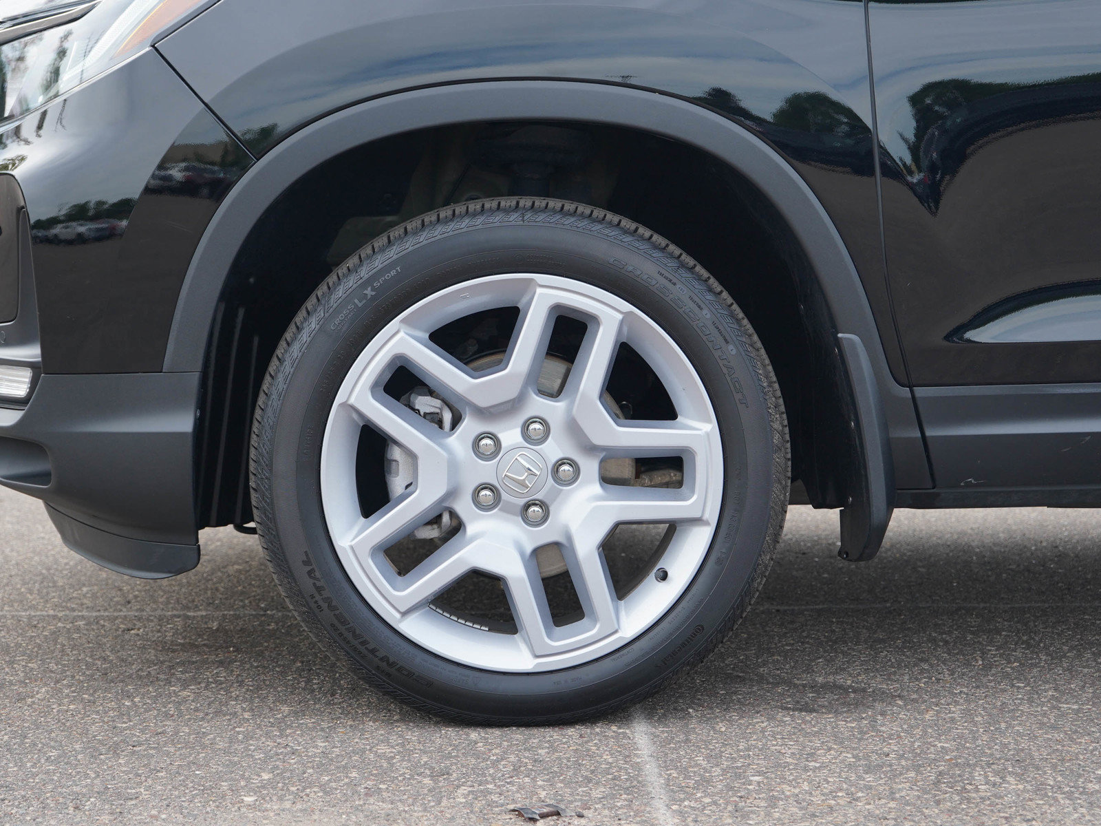 Used 2024 Honda Passport EX-L image 29
