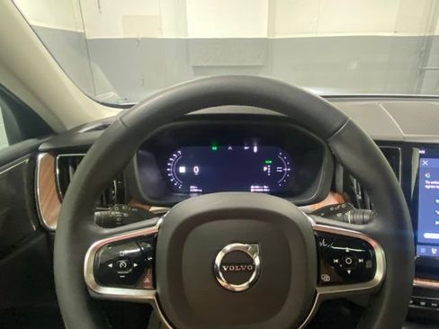 Used 2024 Volvo XC60 T8 Plus w/ Protection Package Premier AWD/4WD image 15