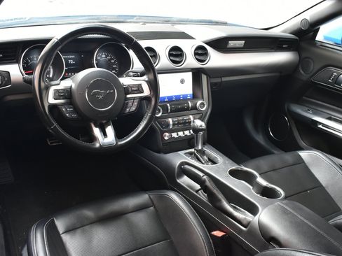 Used 2022 Ford Mustang Premium RWD image 27