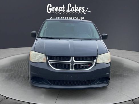 Used 2014 Dodge Grand Caravan SE w/ Quick Order Package 29E SE FWD image 8