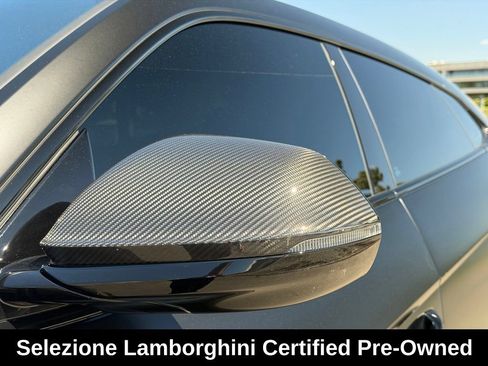 Used 2023 Lamborghini Urus Performante AWD/4WD image 12