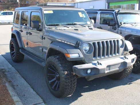 Used 2020 Jeep Wrangler Unlimited Sport S w/ Sun And Sound Package image 3