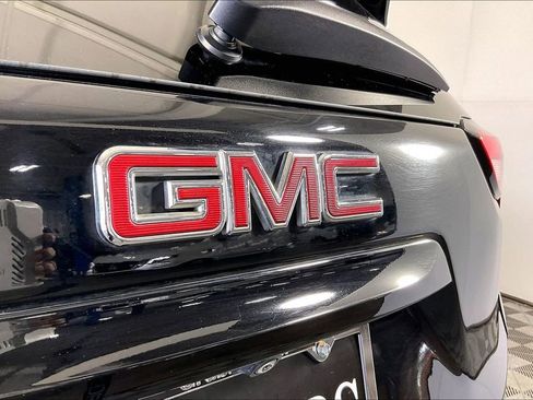 Used 2020 GMC Terrain SLT w/ Preferred Package FWD image 41