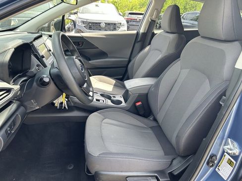 Used 2024 Subaru Crosstrek 2.5i Premium AWD/4WD image 19