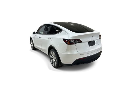 Certified 2021 Tesla Model Y Long Range AWD/4WD image 4