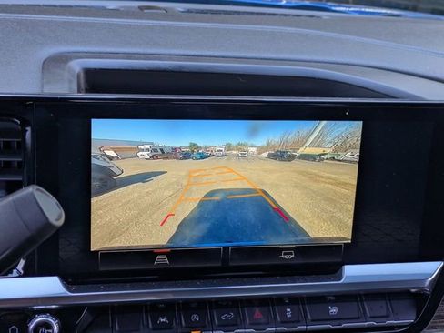 Used 2022 GMC Sierra 1500 Elevation image 22