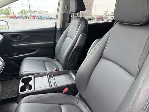 Used 2026 Honda Odyssey EX-L image 13