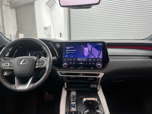 Used 2023 Lexus RX 350 AWD image 10