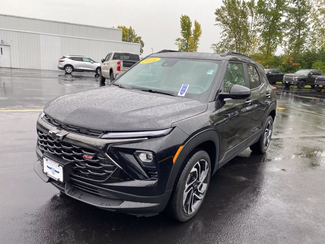 Used 2025 Chevrolet TrailBlazer RS w/ Convenience Package AWD/4WD image 1