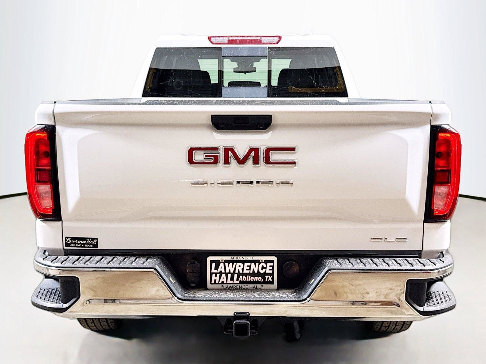 New 2026 GMC Sierra 1500 SLE w/ Preferred Package RWD image 4