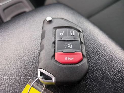 Used 2021 Jeep Wrangler Unlimited Sport AWD/4WD image 30