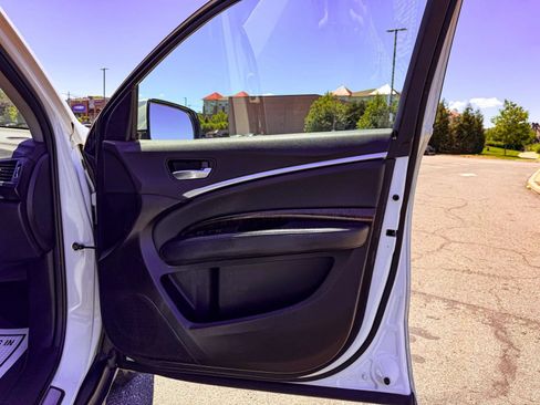 Used 2020 Acura MDX SH-AWD image 14