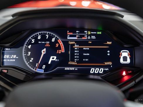 Used 2015 Lamborghini Huracan LP 610-4 image 36