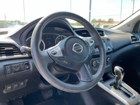 Used 2017 Nissan Sentra SV FWD image 10