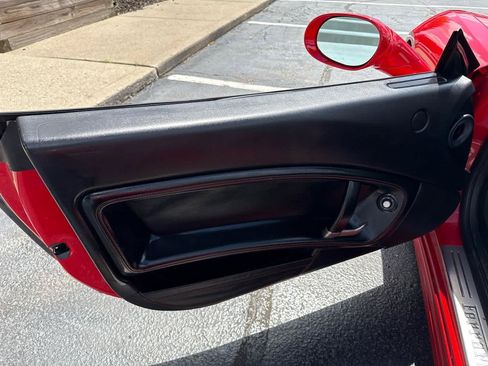 Used 2013 Ferrari California RWD image 17