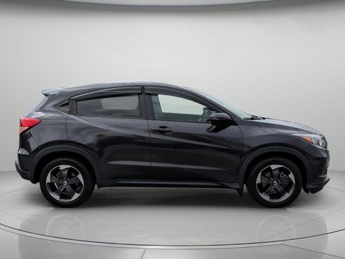 Used 2018 Honda HR-V EX-L image 9