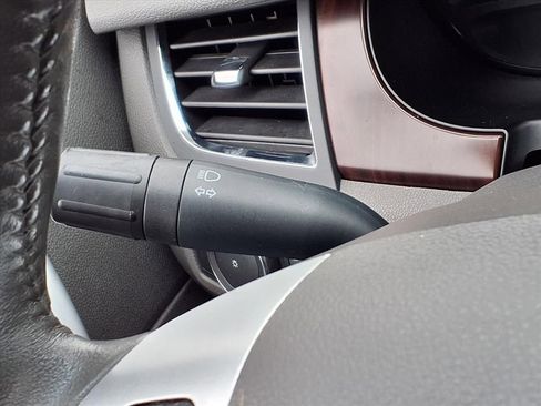 Used 2012 Ford Edge Limited image 21