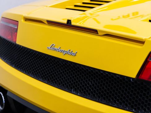 Used 2013 Lamborghini Gallardo LP 550-2 RWD image 33