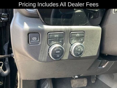 Used 2025 GMC Sierra 1500 Elevation AWD/4WD image 9