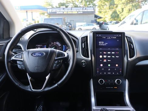Used 2024 Ford Edge SEL AWD/4WD image 17