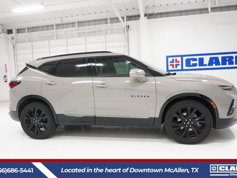 Used 2021 Chevrolet Blazer RS w/ Enhanced Convenience Package image 4