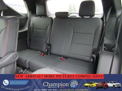 Used 2024 Chevrolet Traverse RS w/ LPO, Floor Liner Package AWD/4WD image 10