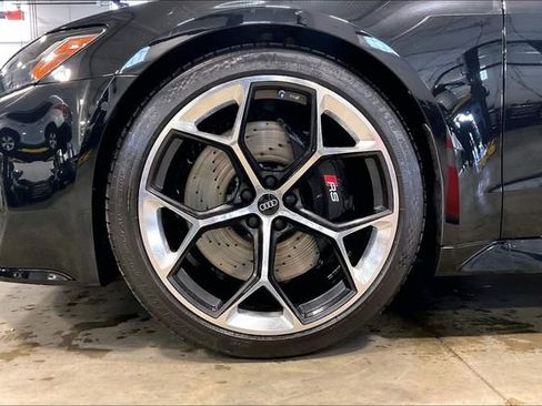 Used 2024 Audi RS 7 Performance AWD/4WD image 9