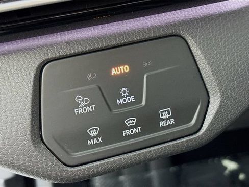 Used 2023 Volkswagen ID.4 Pro S AWD/4WD image 11