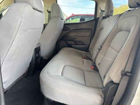 Used 2021 Chevrolet Colorado W/T w/ Custom Special Edition image 14