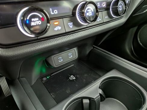 New 2026 Honda HR-V Sport image 8