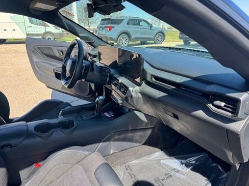 Used 2025 Ford Mustang Dark Horse w/ Security Package image 27