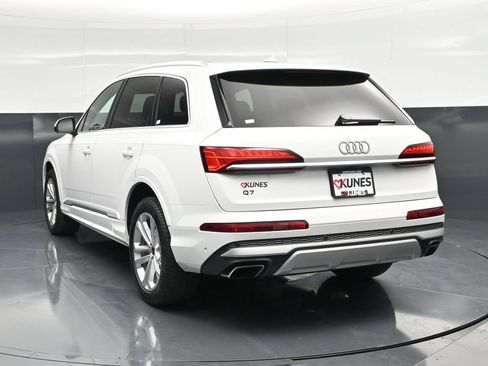 Used 2025 Audi Q7 3.0T Premium Plus AWD/4WD image 9