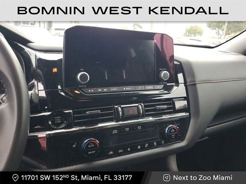 Used 2025 Nissan Pathfinder Rock Creek image 23