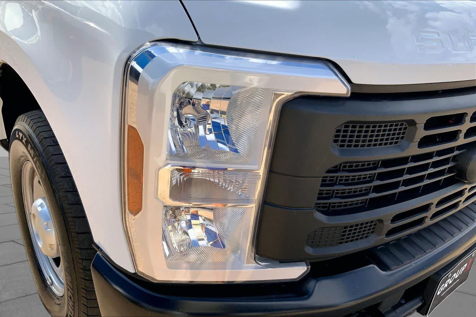 Used 2024 Ford F250 XL RWD image 27