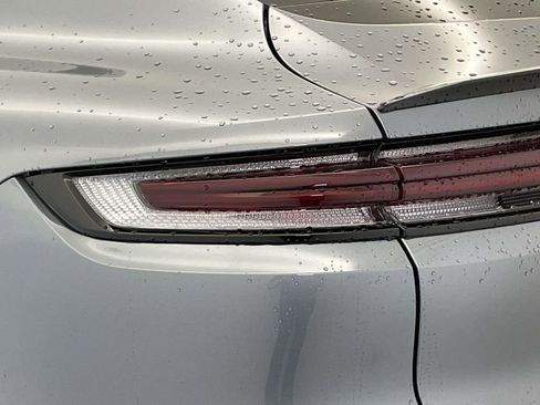 New 2026 Porsche Cayenne Coupe AWD/4WD image 16