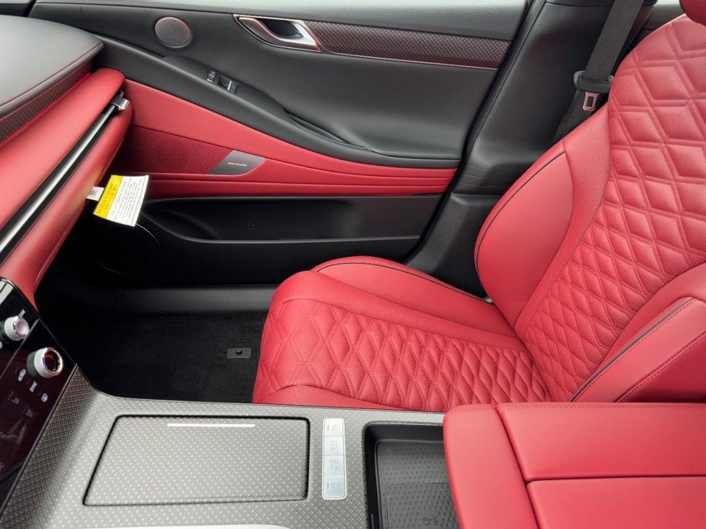 Certified 2026 Genesis G80 3.5T Sport Prestige AWD/4WD image 8