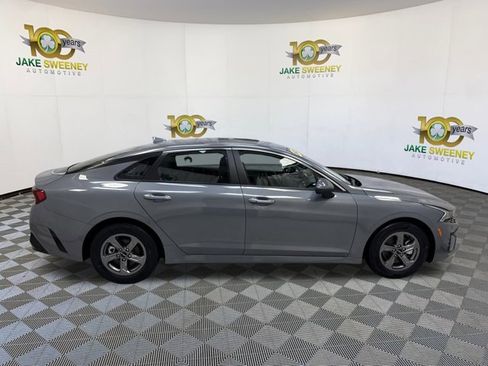 Used 2023 Kia K5 LXS image 11