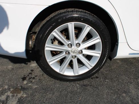 Used 2012 Toyota Camry XLE image 15