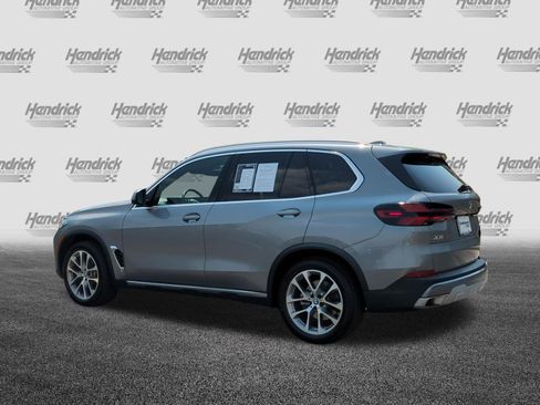 Used 2026 BMW X5 xDrive40i image 8
