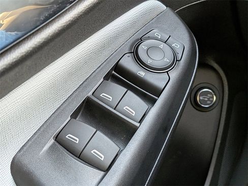 Used 2025 Buick Envista Preferred w/ Convenience I Package image 25