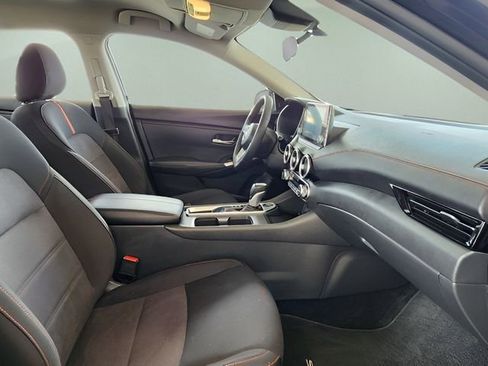 Used 2025 Nissan Sentra SR image 21