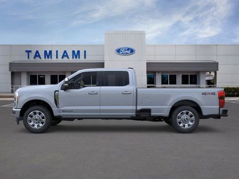 New 2026 Ford F350 Lariat AWD/4WD image 3