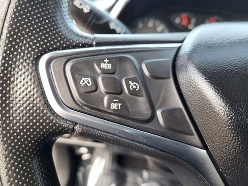 Used 2020 Chevrolet Malibu LT image 27