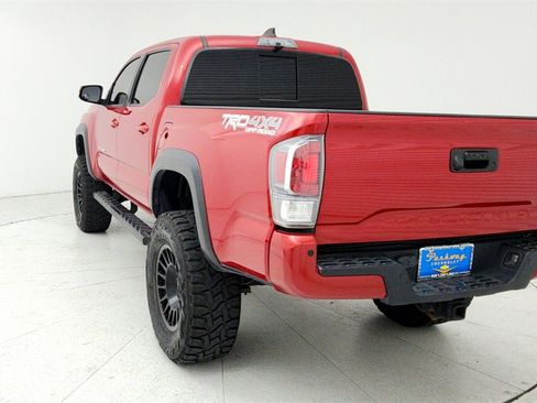 Used 2022 Toyota Tacoma SR5 image 5