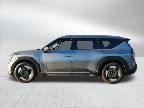 Certified 2024 Kia EV9 Wind image 4