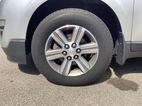 Used 2017 Chevrolet Traverse LT AWD/4WD image 24