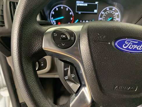 Used 2019 Ford Transit Connect XL FWD image 18