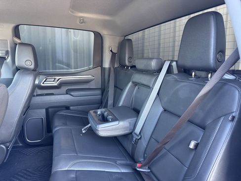 Used 2022 Chevrolet Silverado 1500 LTZ image 34